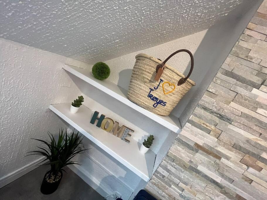 Appartement « My Love » Sainte-Savine Exterior foto